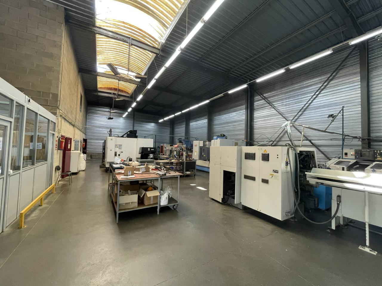 Local d'activité Marines 750m² Vente local d'activité Marines Val-d'Oise OVACT2423948 5